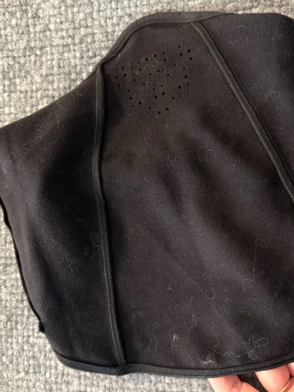 Lululemon Run for It All Neck Warmer Black